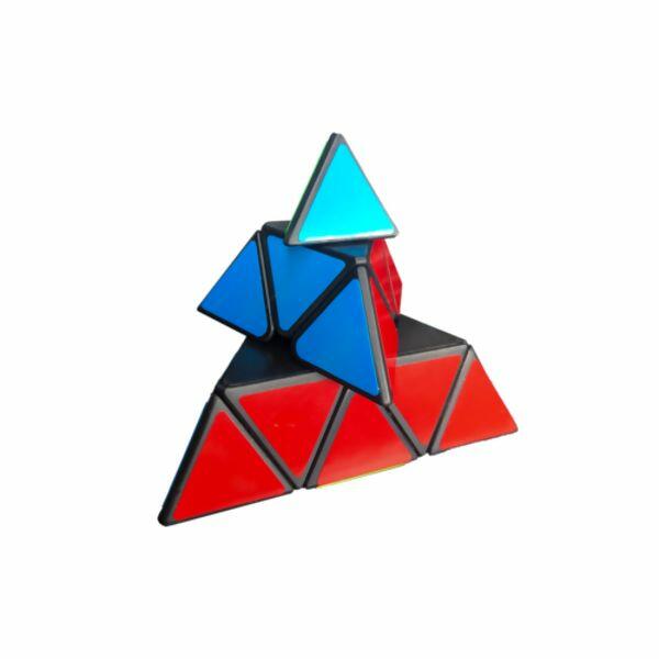 PYRAMINX FUNDO BRANCO 4